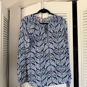 Lilly Pulitzer Blue and White Relaxed Buttoned Blouse